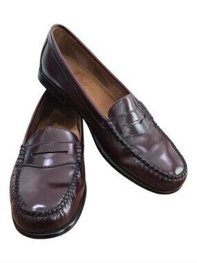 G.H. Bass & Co Weejuns Men's Bordeaux Red Preppy Slip-On Penny Loafers. Size 10M